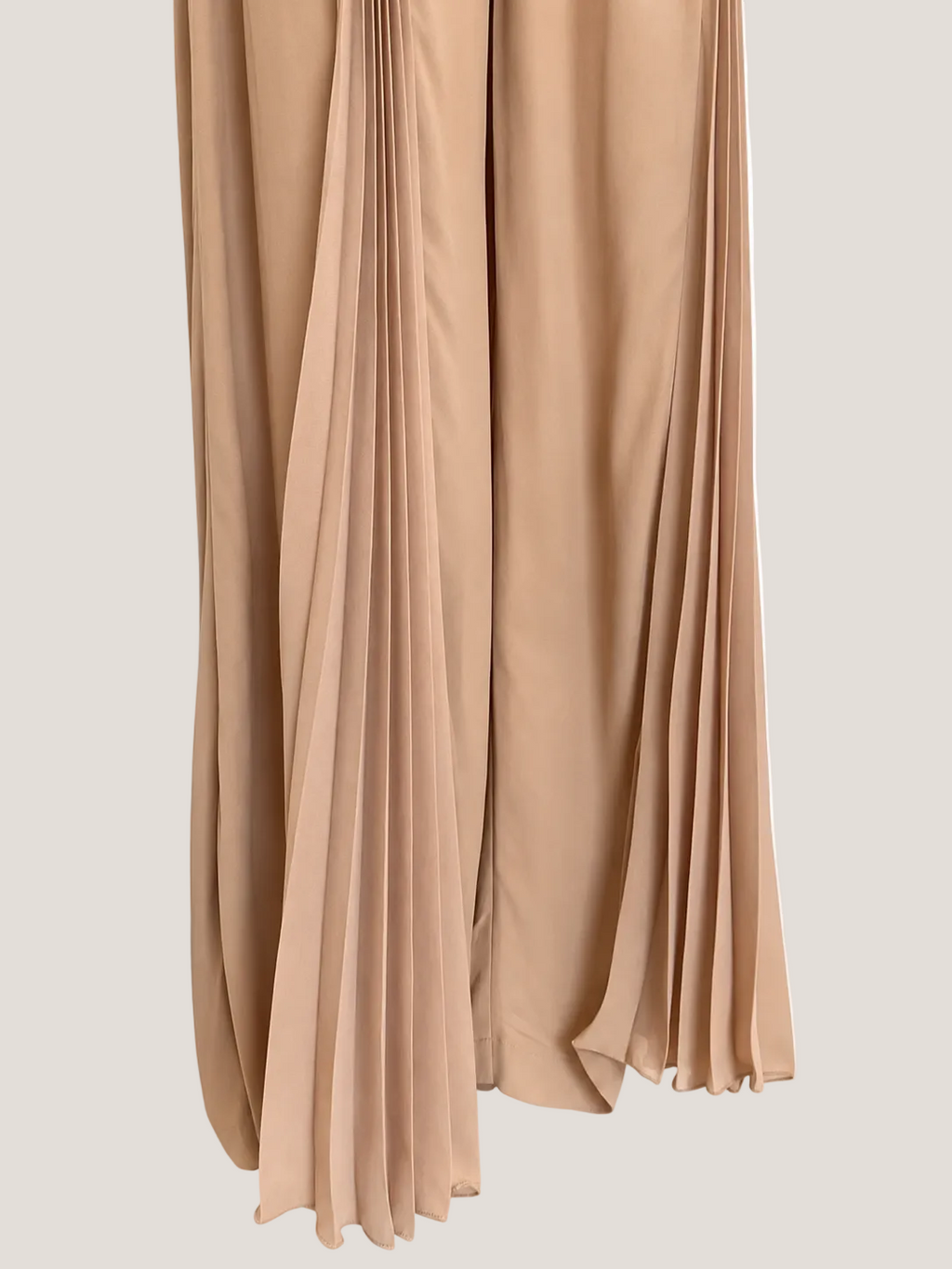 Pantalon met plissee panelen zandkleurig