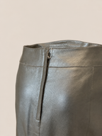 Chanel zilveren rok van lamsleer (runway item)