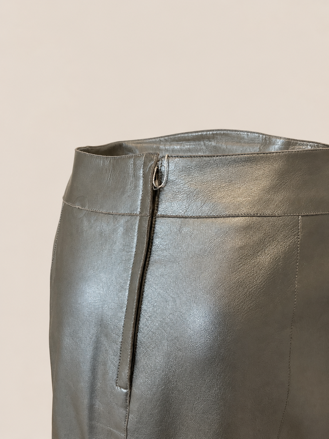 Chanel zilveren rok van lamsleer (runway item)