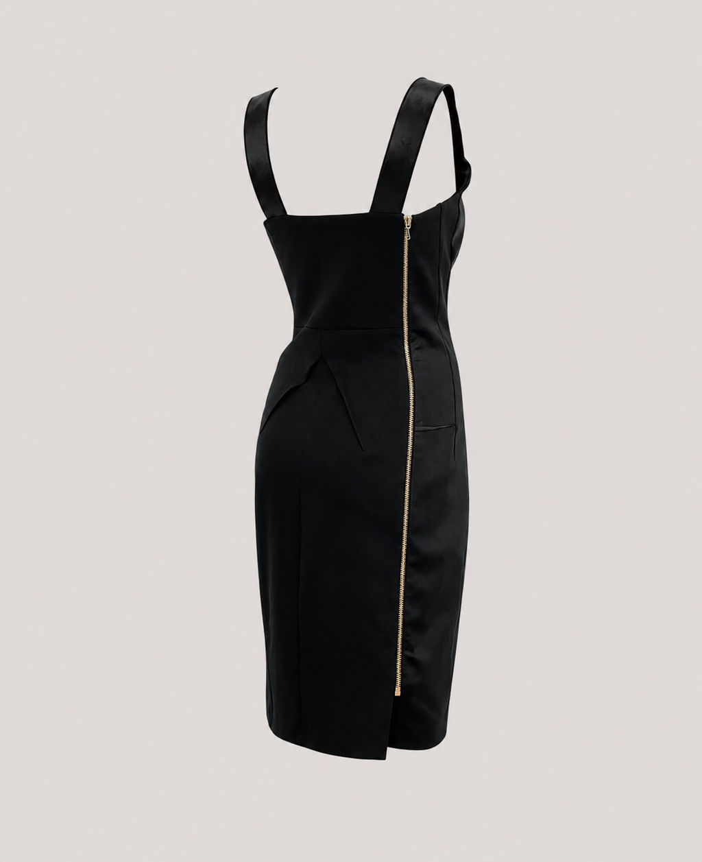 Zwarte vrouwelijke cocktail jurk van Roland Mouret